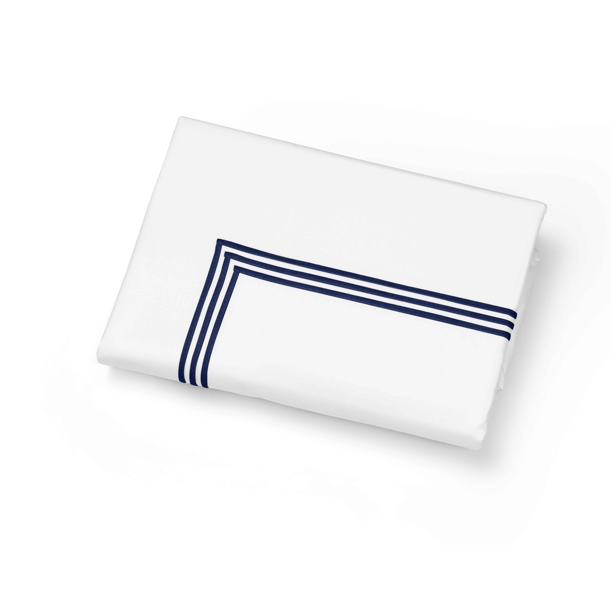 Folded Duvet Cover of Signoria Platinum Percale Bedding in White/Midnight Blue Color