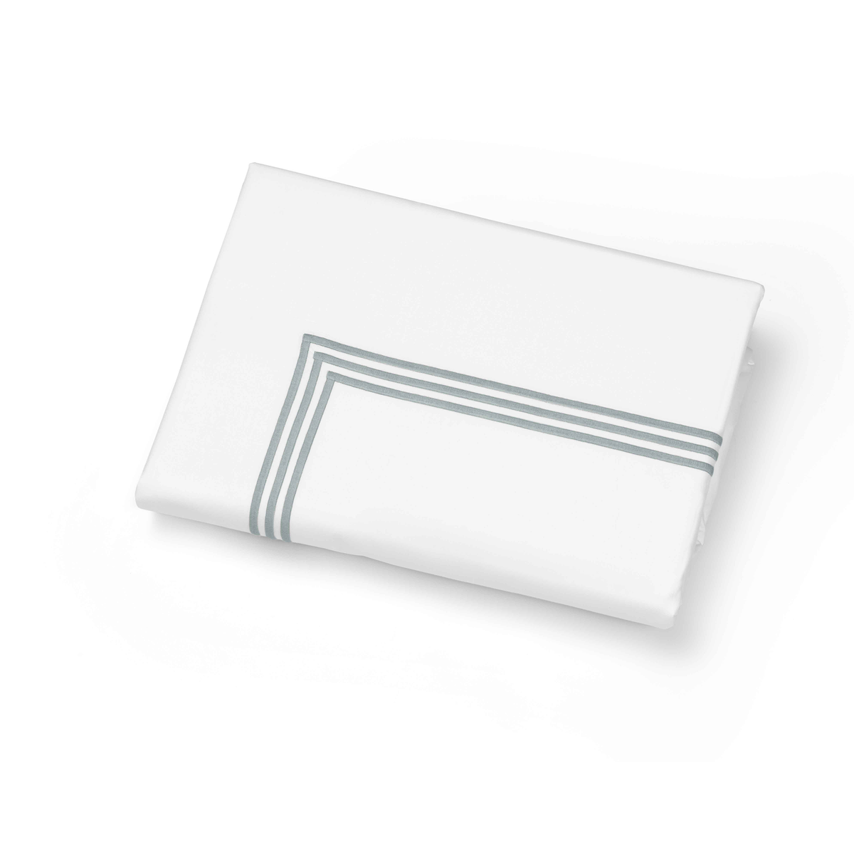 Folded Duvet Cover of Signoria Platinum Percale Bedding in White/Wilton Blue Color