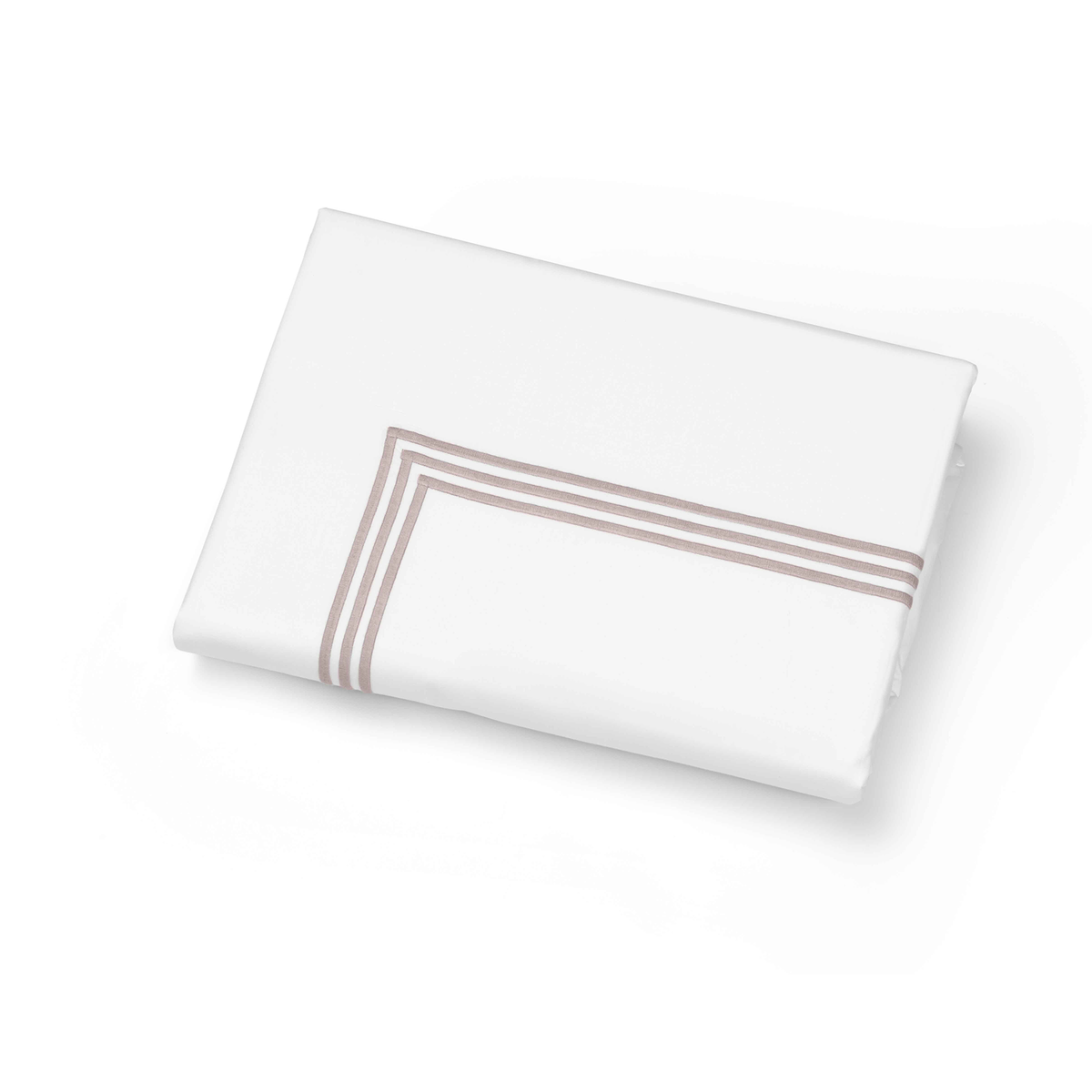Folded Duvet Cover of Signoria Platinum Percale Bedding in White/Antique Rose Color