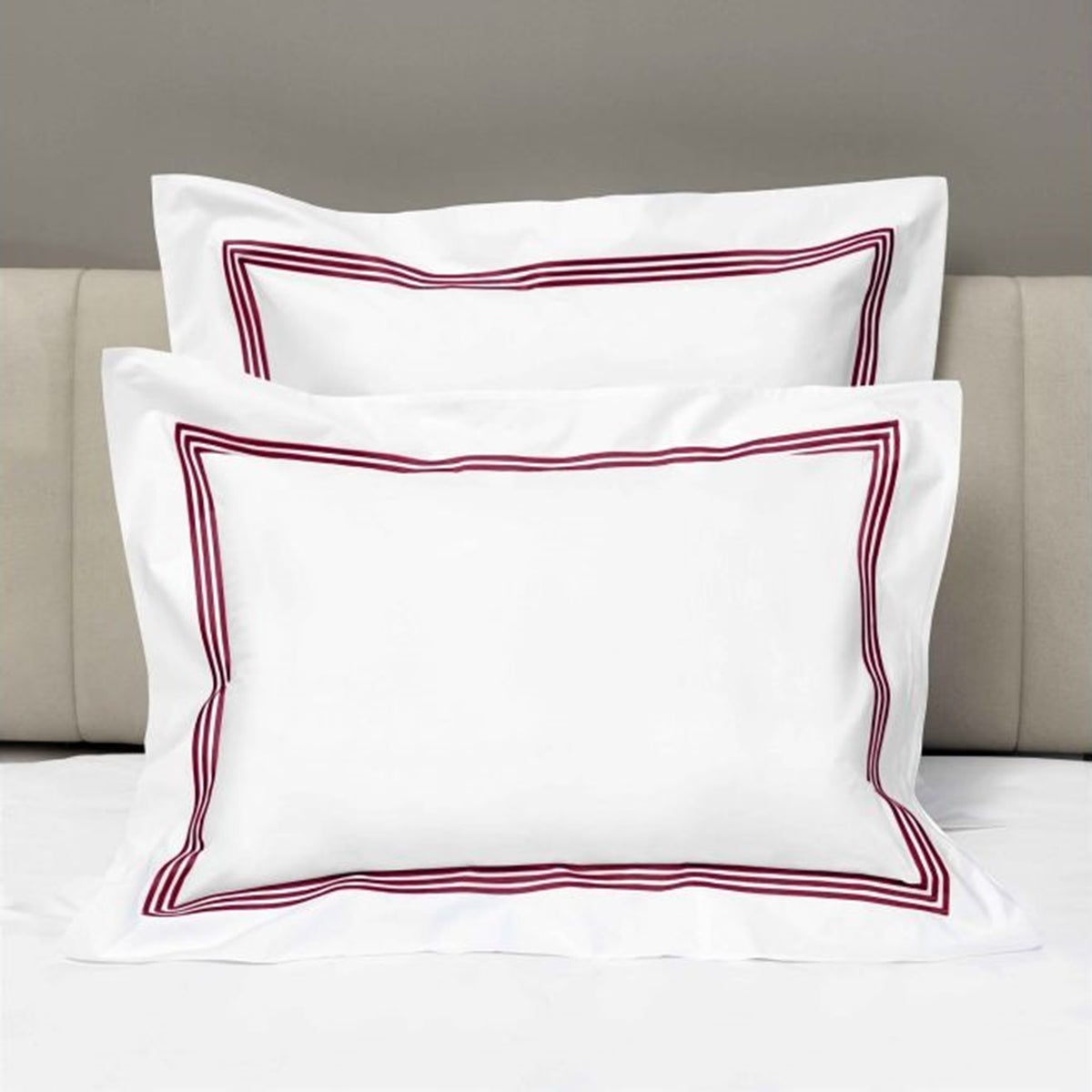 Shams of Signoria Platinum Percale Bedding in White/Cardinale Red Color