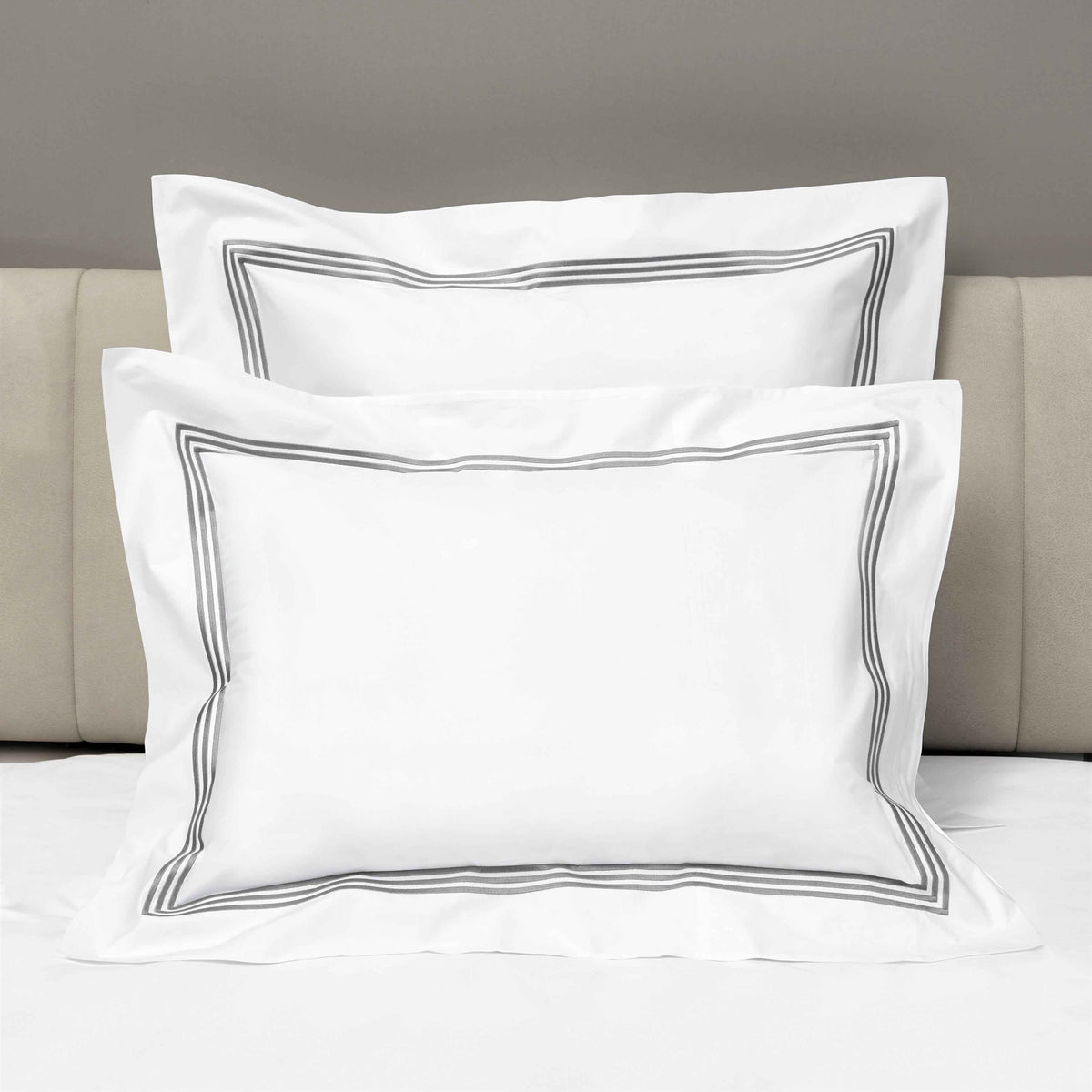 Shams of Signoria Platinum Percale Bedding in White/Lead Grey Color