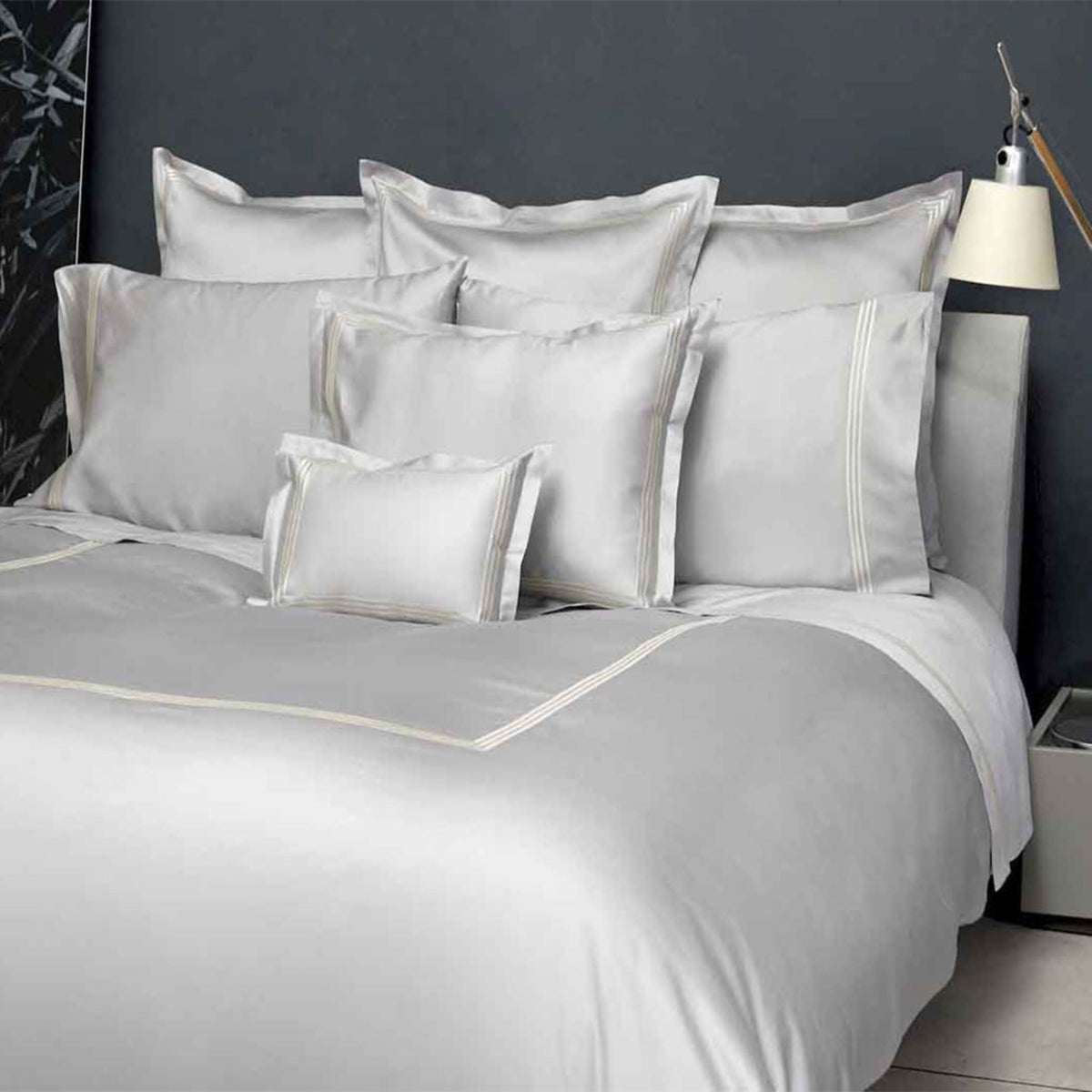 Full Bed Dressed in Signoria Platinum Sateen Bedding with Pearl/Ivory Color