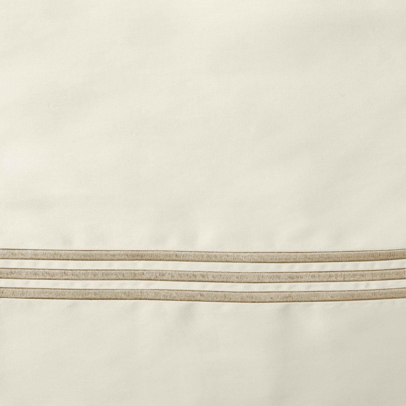 Full Bed Dressed in Signoria Platinum Sateen Bedding with Ivory/Taupe Swatch