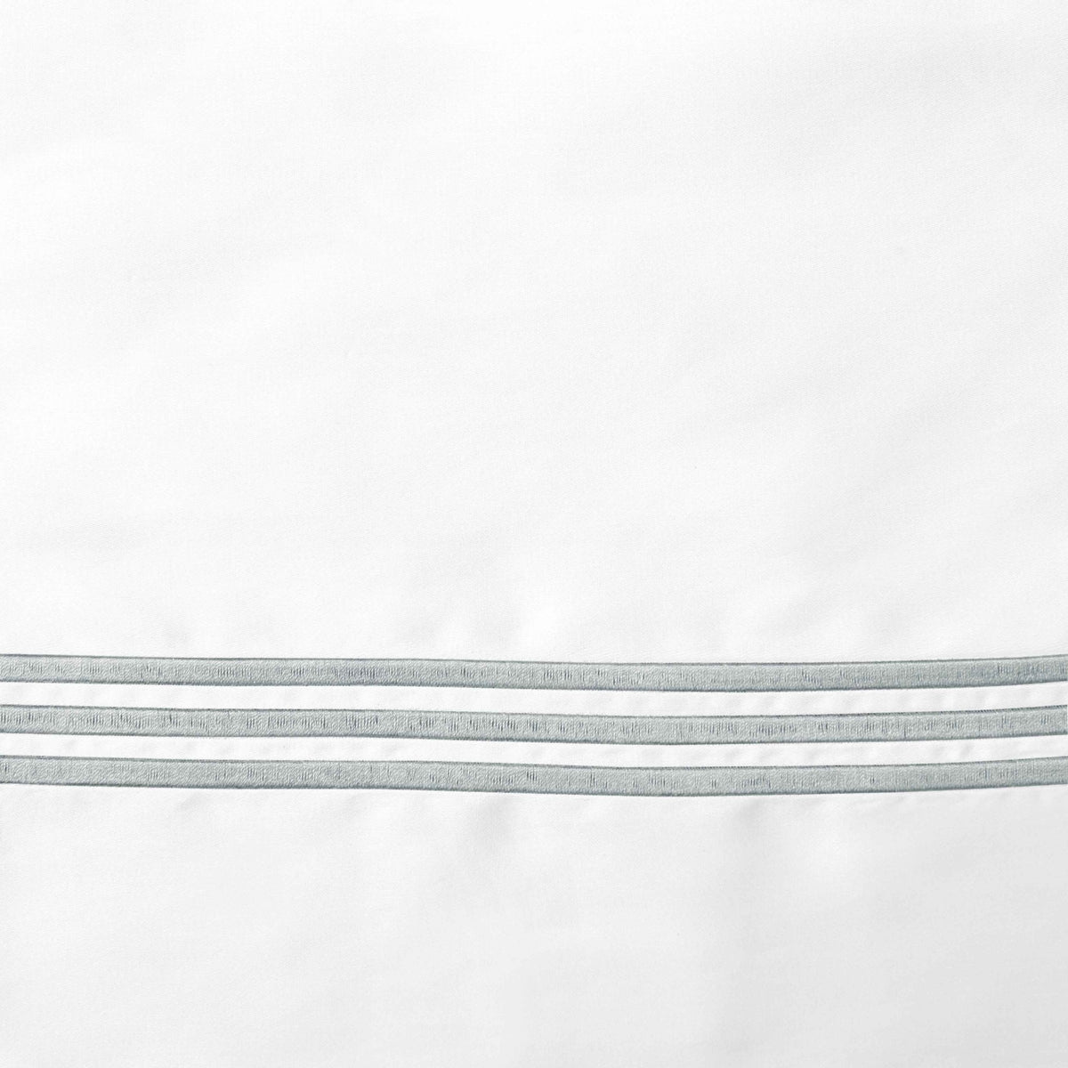 Swatch Sample of Signoria Platinum Sateen Bedding in White/Wilton Blue Color