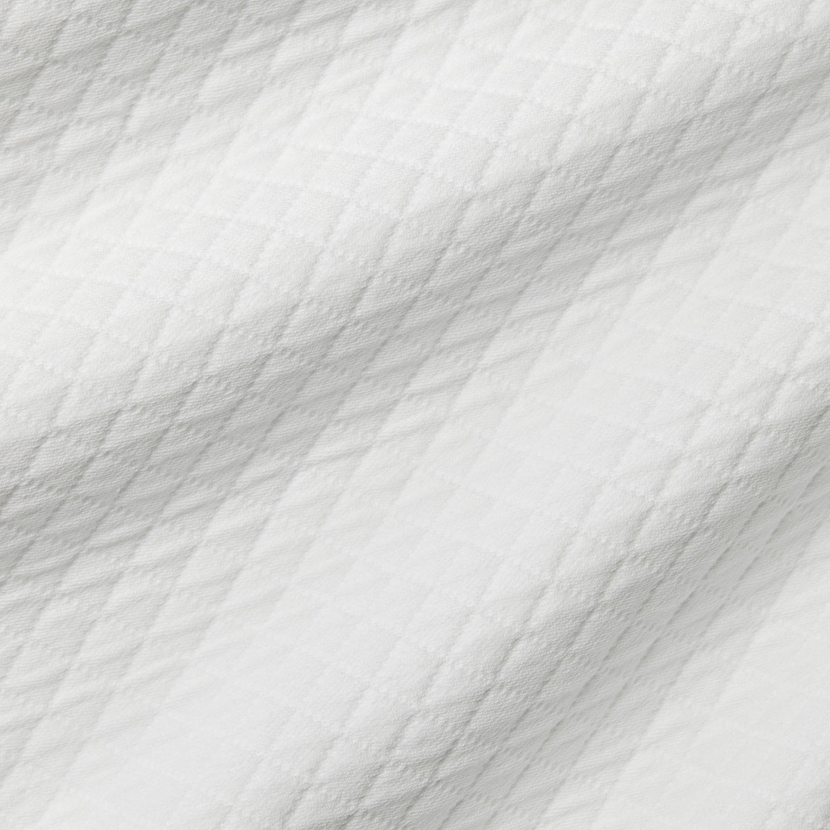 Texture of Sferra Rombo Coverlet and Shams White