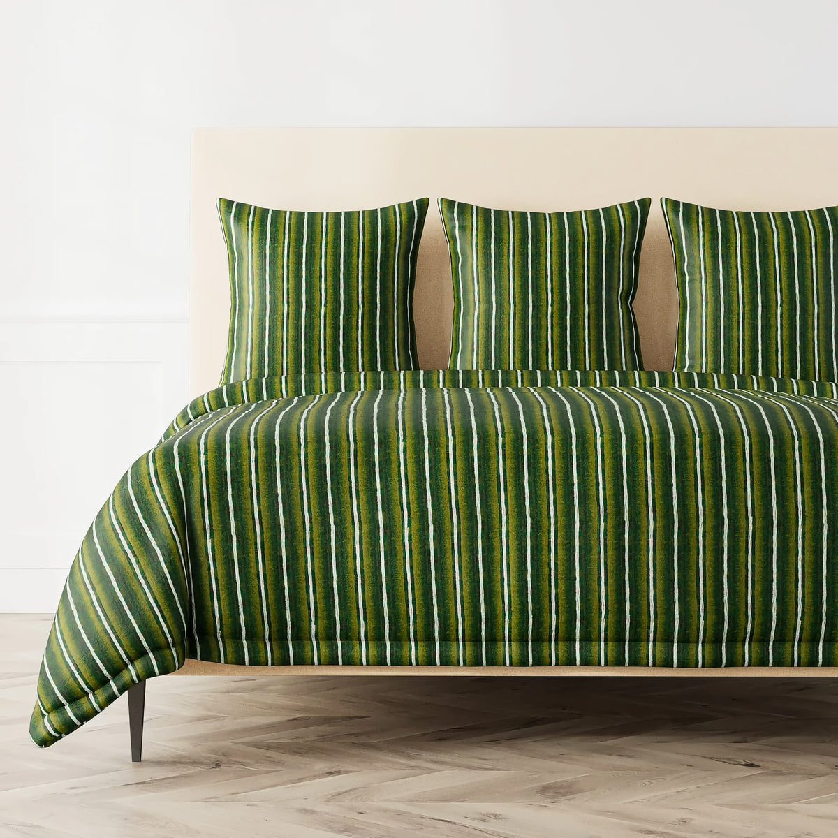 The Met x Ann Gish Pluma Duvet Cover and Decorative Pillow in Green