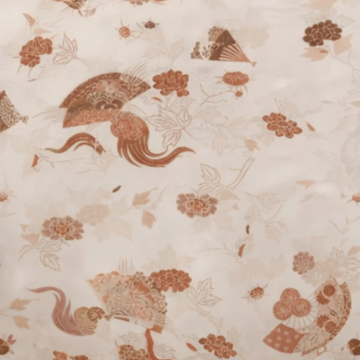 Fabric of Peach-colored The Met x Ann Gish Sensu Comforter Set