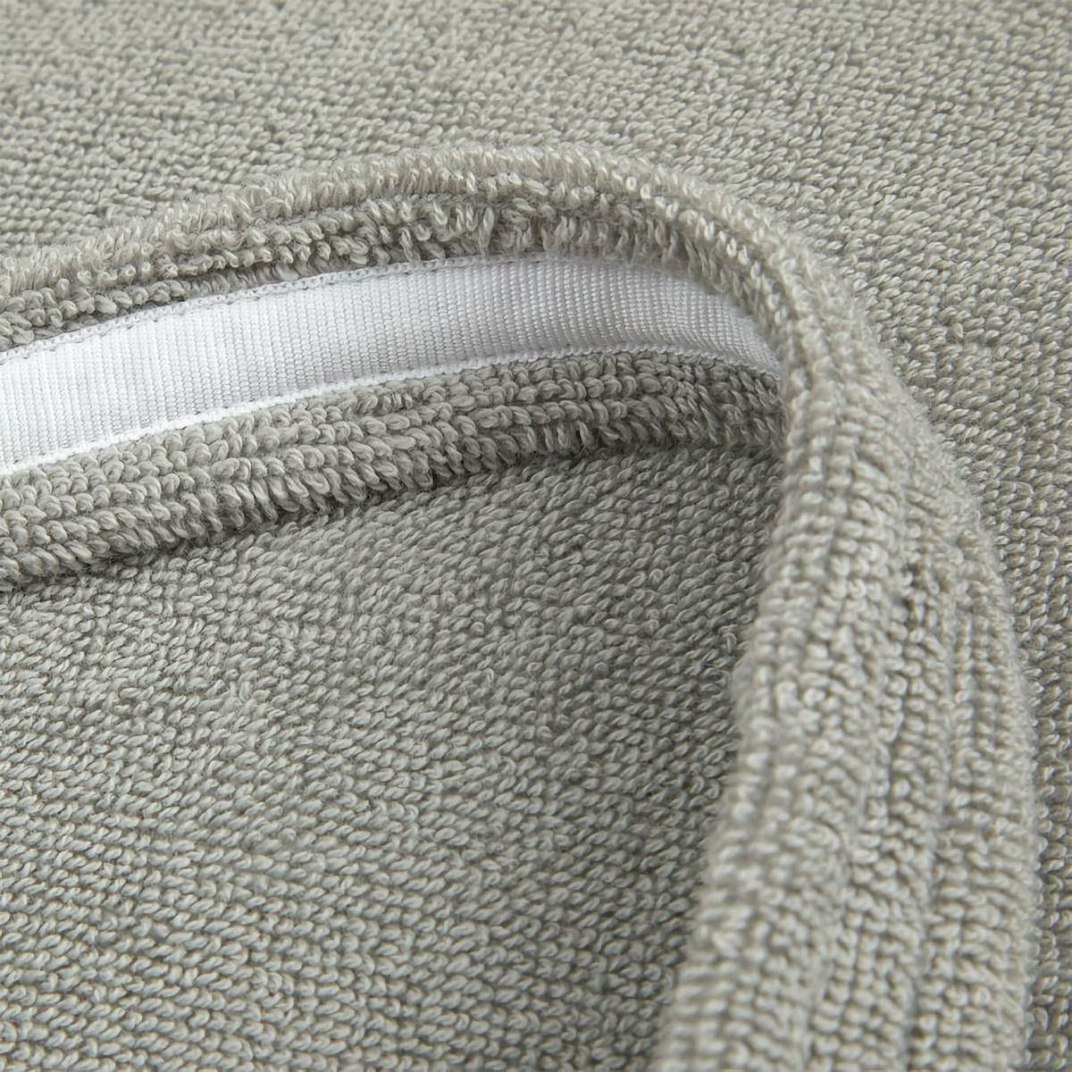 Detail View of Yves Delorme Croisiere Beach Bag in Platine