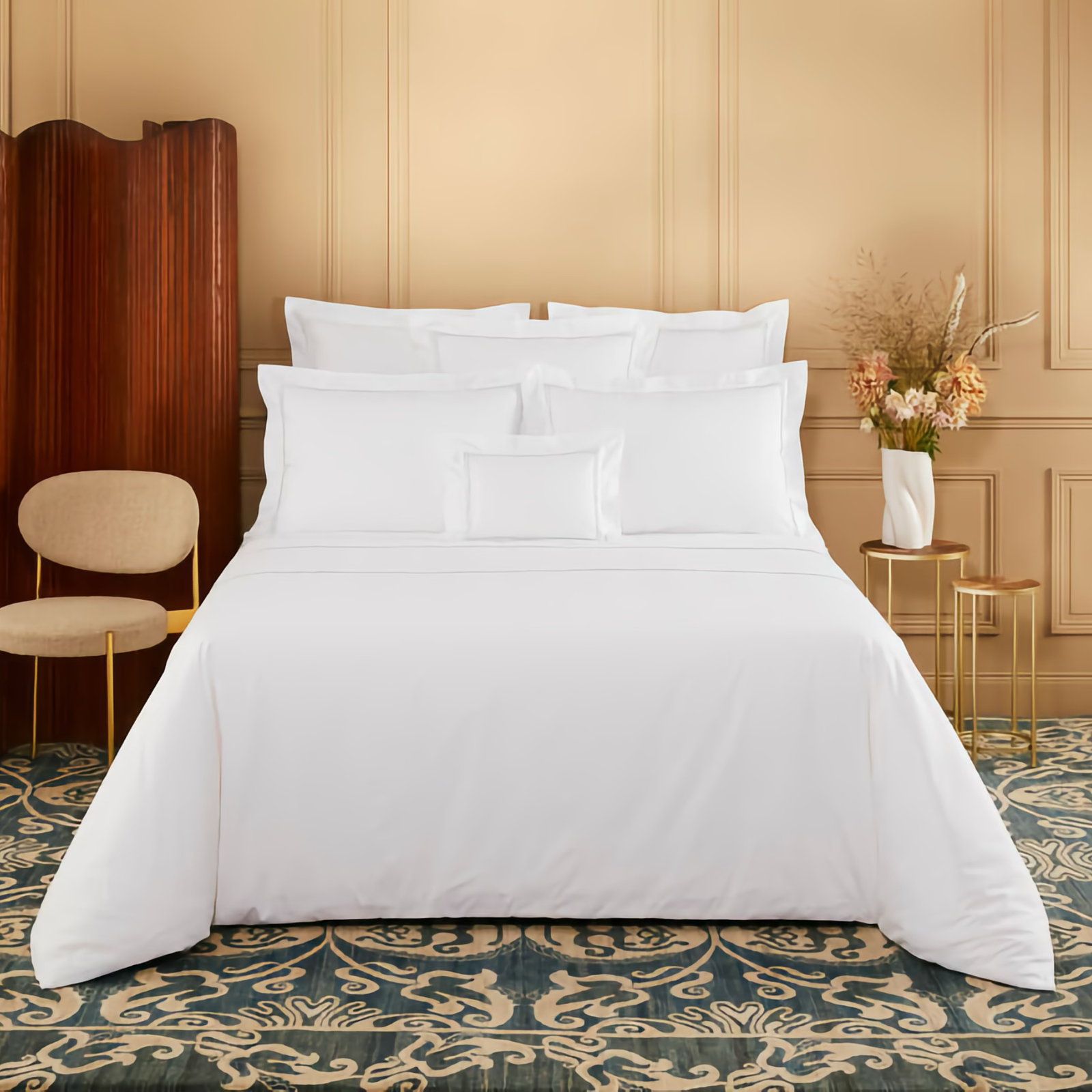 Bed in Blanc Yves Delorme Duo Bedding Complete