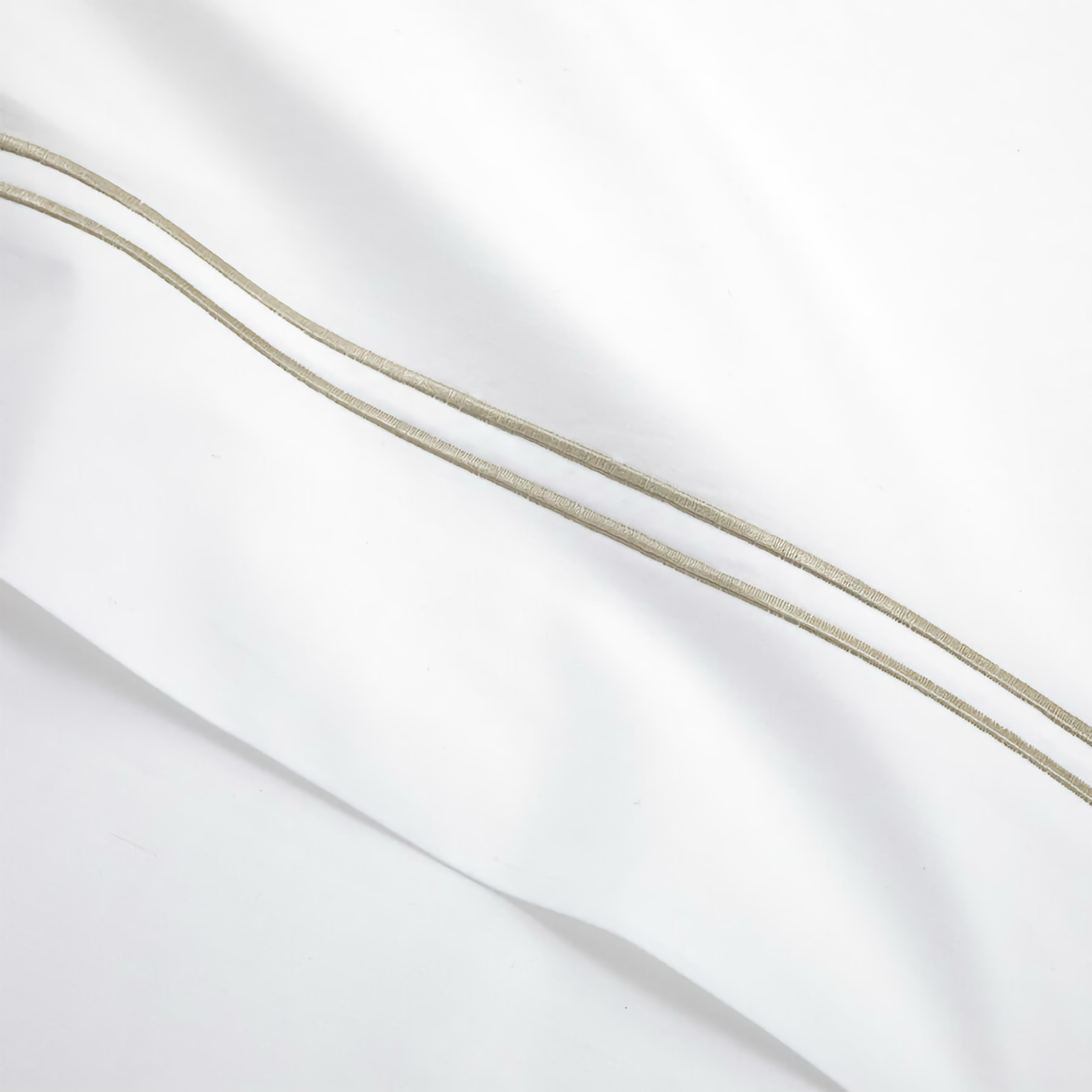 Bed in Pierre Yves Delorme Duo Bedding Complete