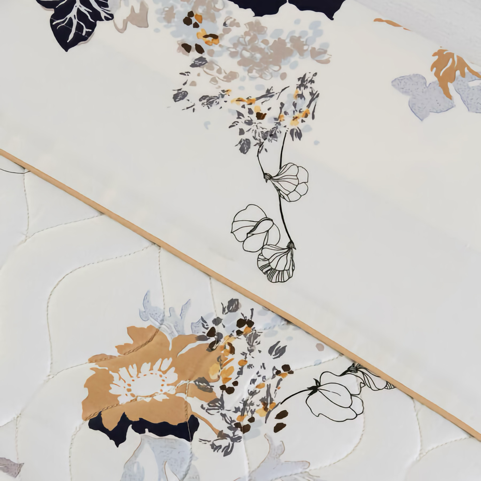 Bed in Complete Set of Yves Delorme Eclipses Bedding