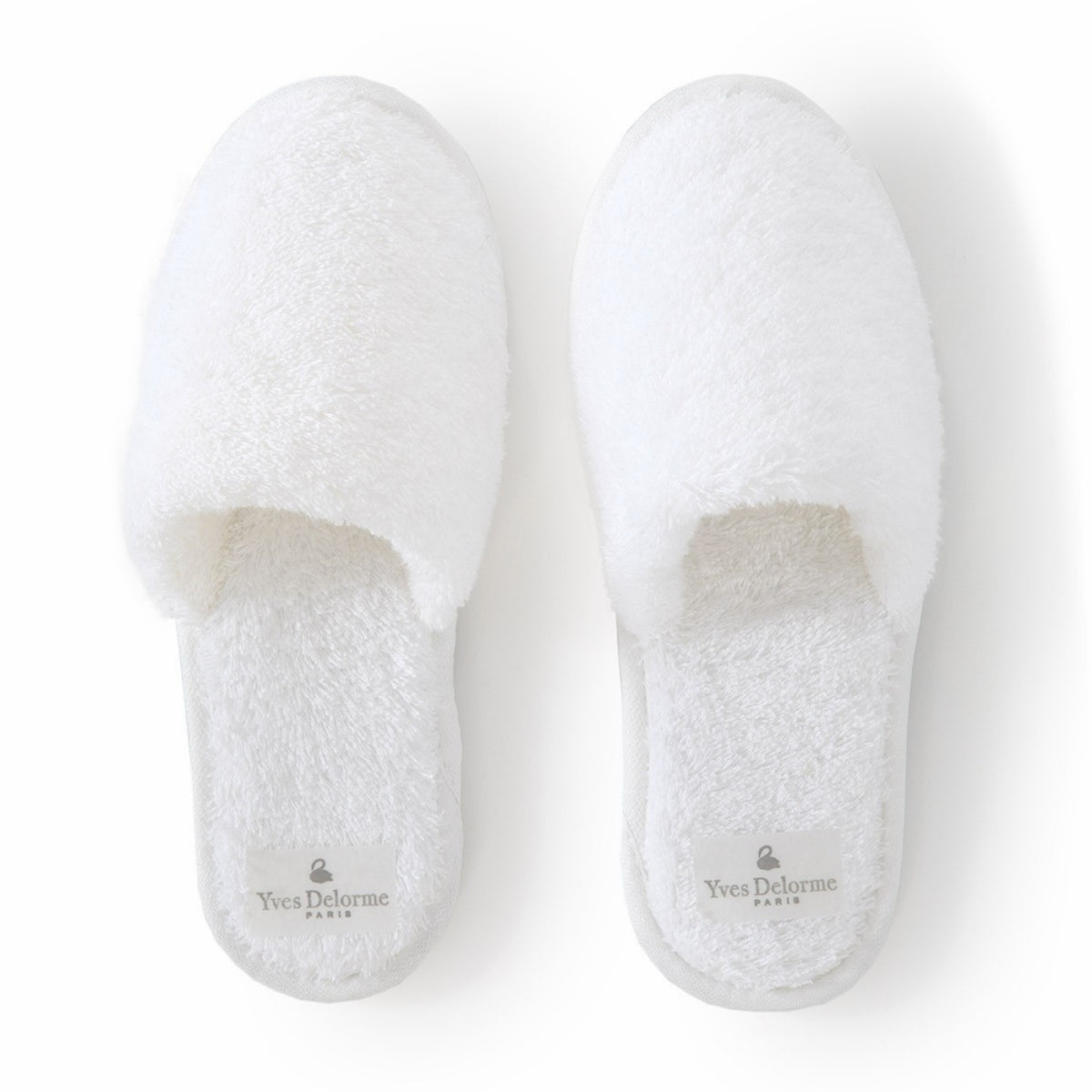 Pair of Blanc Yves Delorme Etoile Slippers