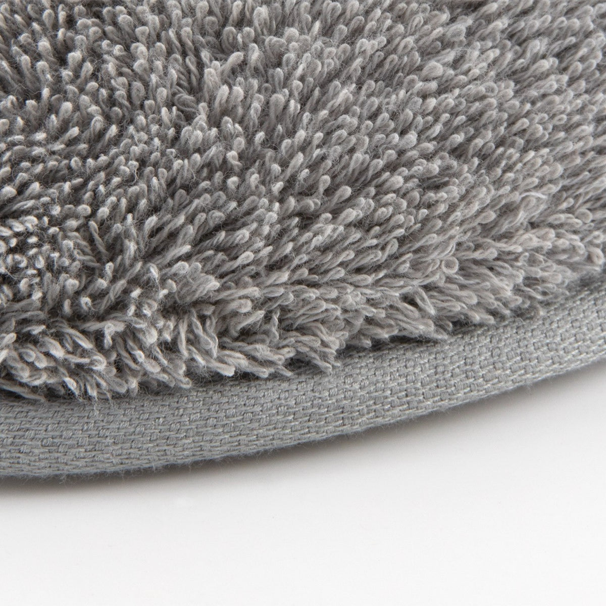 Closeup of Platine Yves Delorme Etoile Slippers