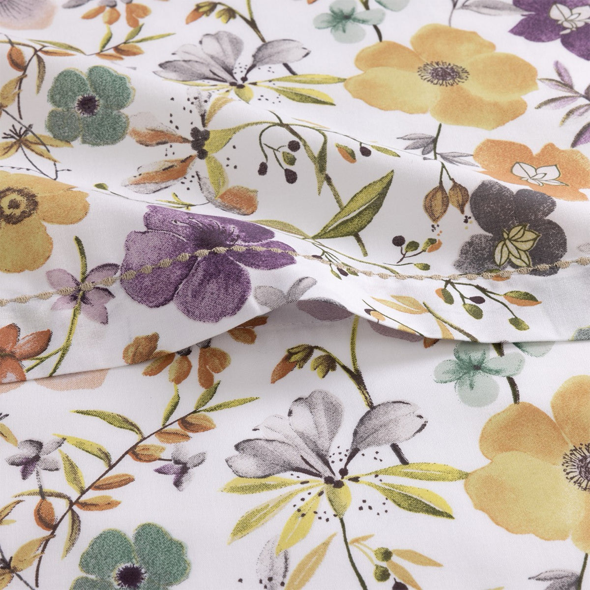 Fabric Closeup of Yves Delorme Fleurs Bedding Collection