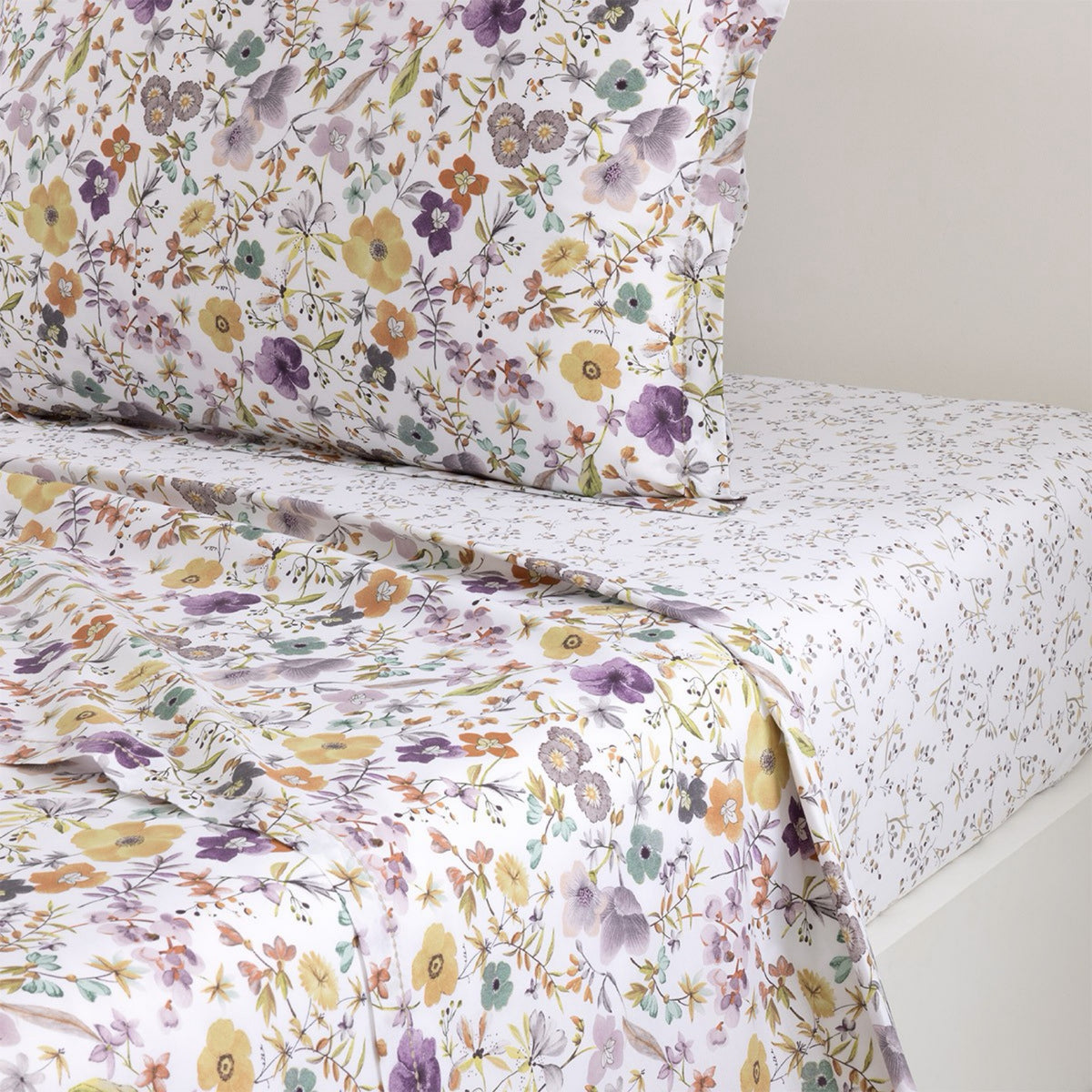 Flat Sheet from Yves Delorme Fleurs Bedding Collection