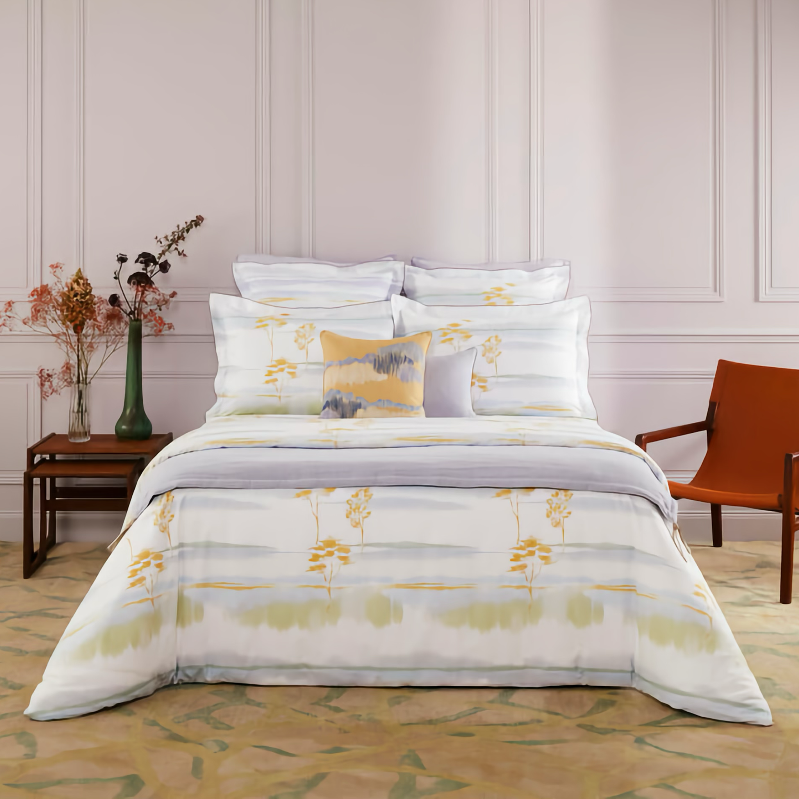 Bed in Complete Set of Yves Delorme Horizons Bedding