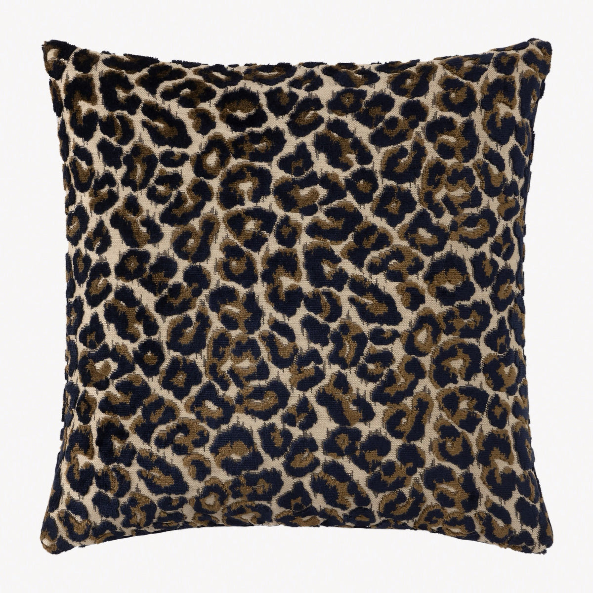 18 x 18 Decorative Pillow of Yves Delorme Leopard Bedding