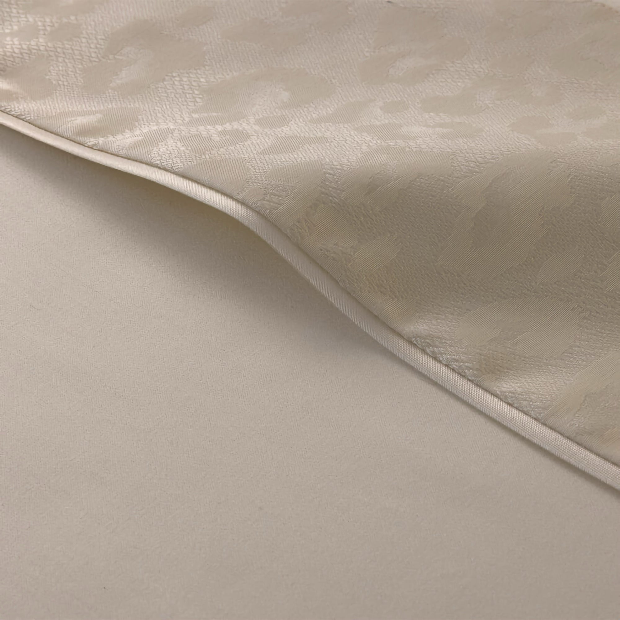 Bed in Yves Delorme Leopard Bedding