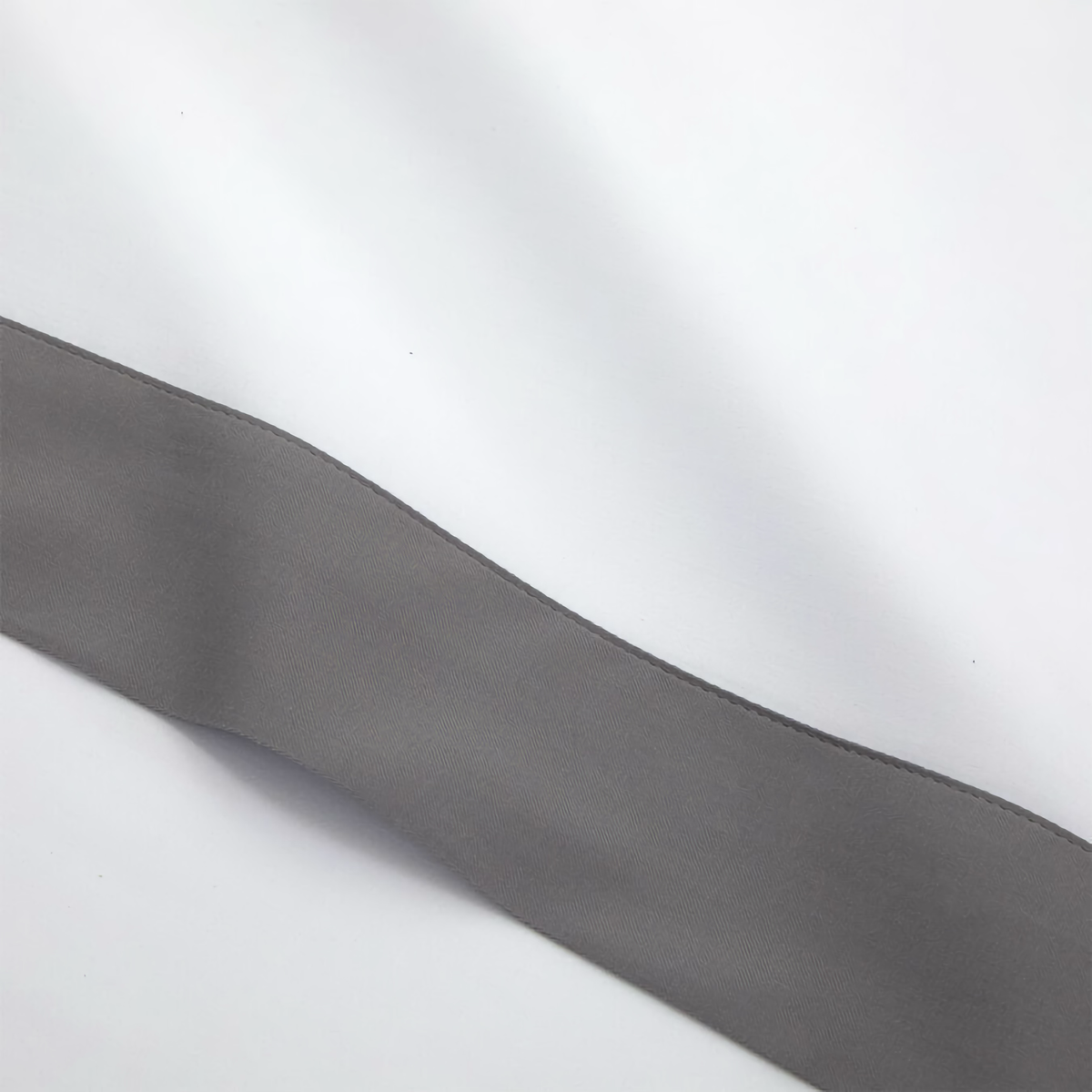 Fabric Closeup of Yves Delorme Linea Bedding in Platine