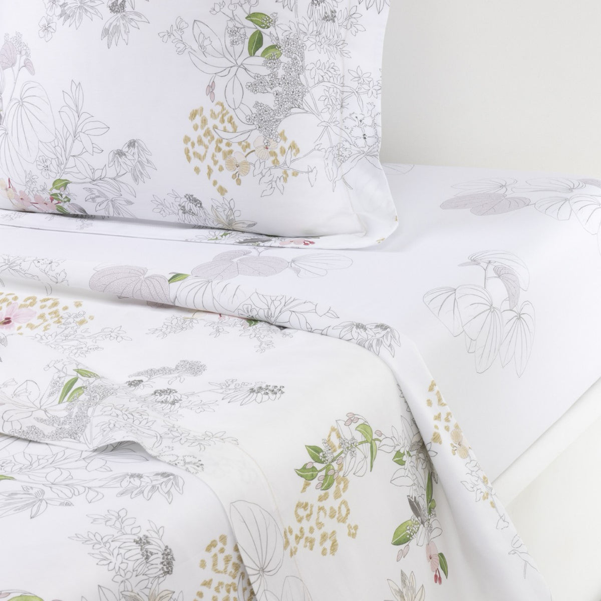 Flat Sheet from the Yves Delorme Orchidée Bed Collection