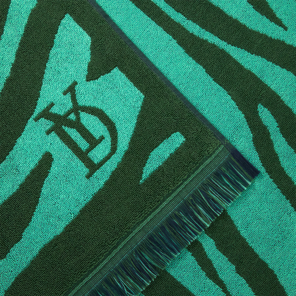 Detail View of Yves Delorme Pampa Beach Towels in Menthe