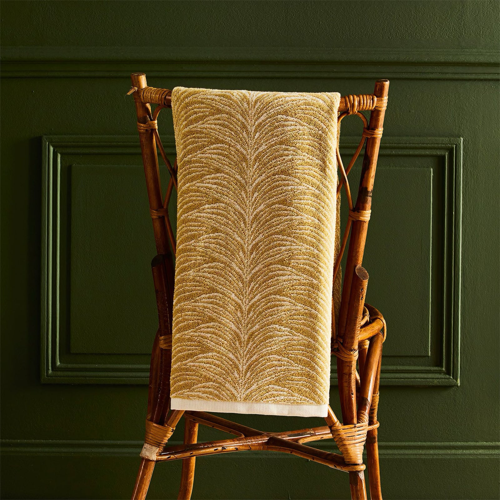 Yves Delorme Pollen Bath Collection