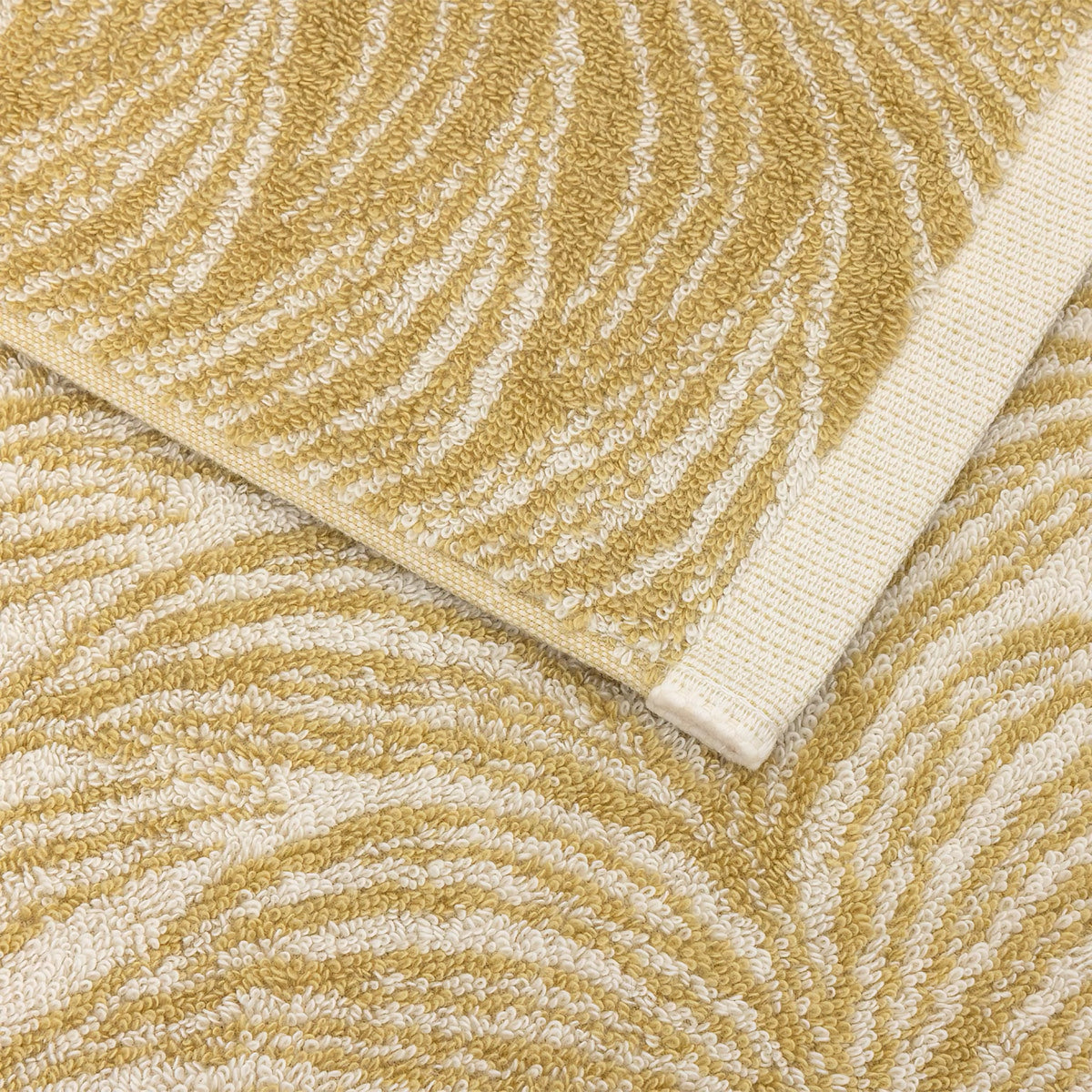 Fabric Closeup of Yves Delorme Pollen Bath Collection