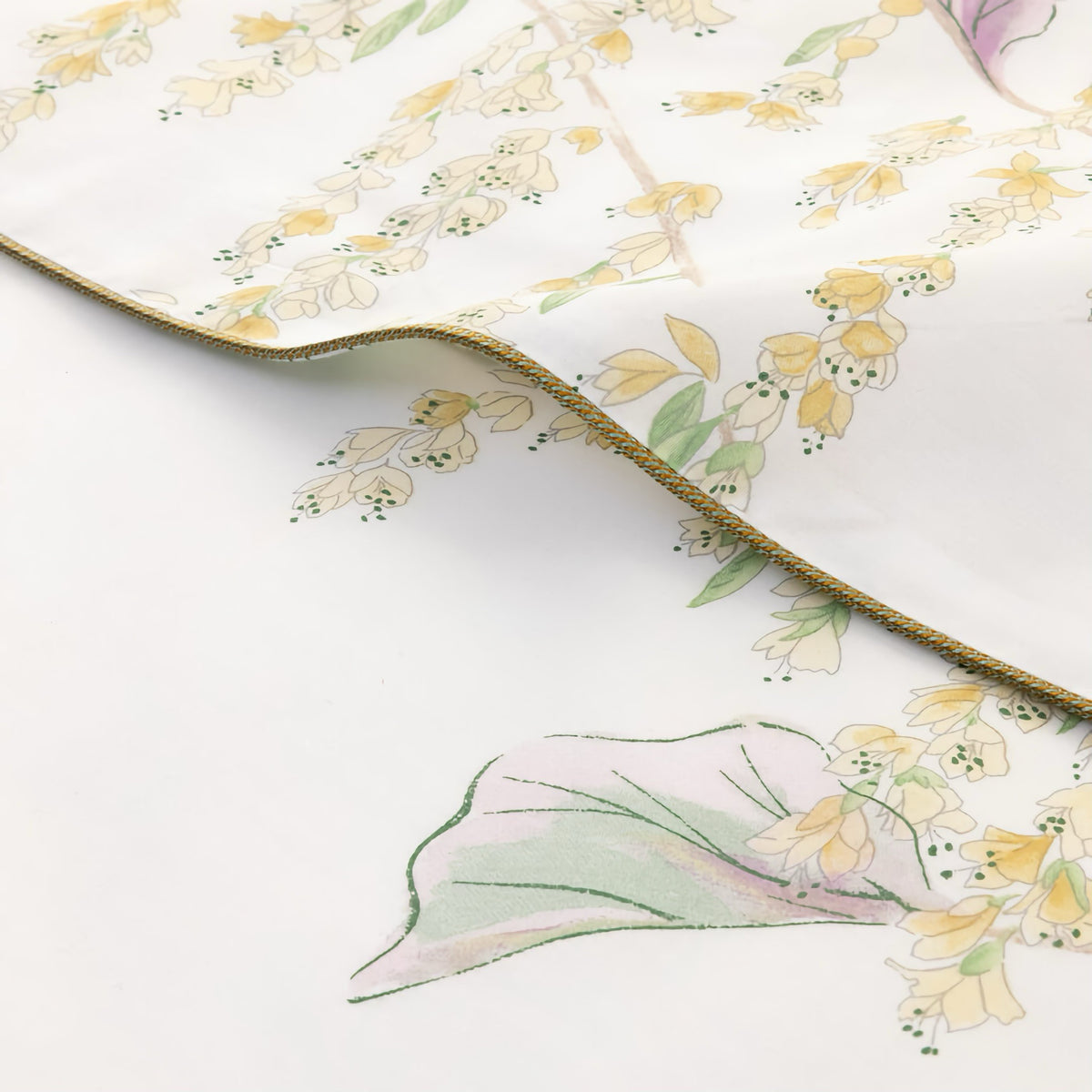 Fabric Closeup of Yves Delorme Pollen Bedding