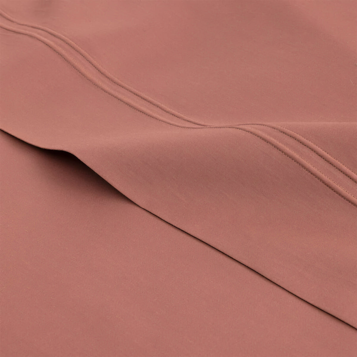 Fabric Closeup of Yves Delorme Triomphe Bedding in Santal