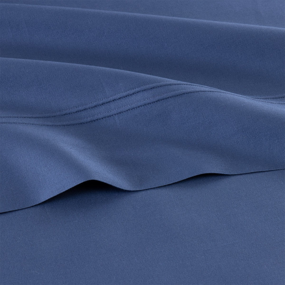 Fabric Closeup of Yves Delorme Triomphe Bedding in Outremer color