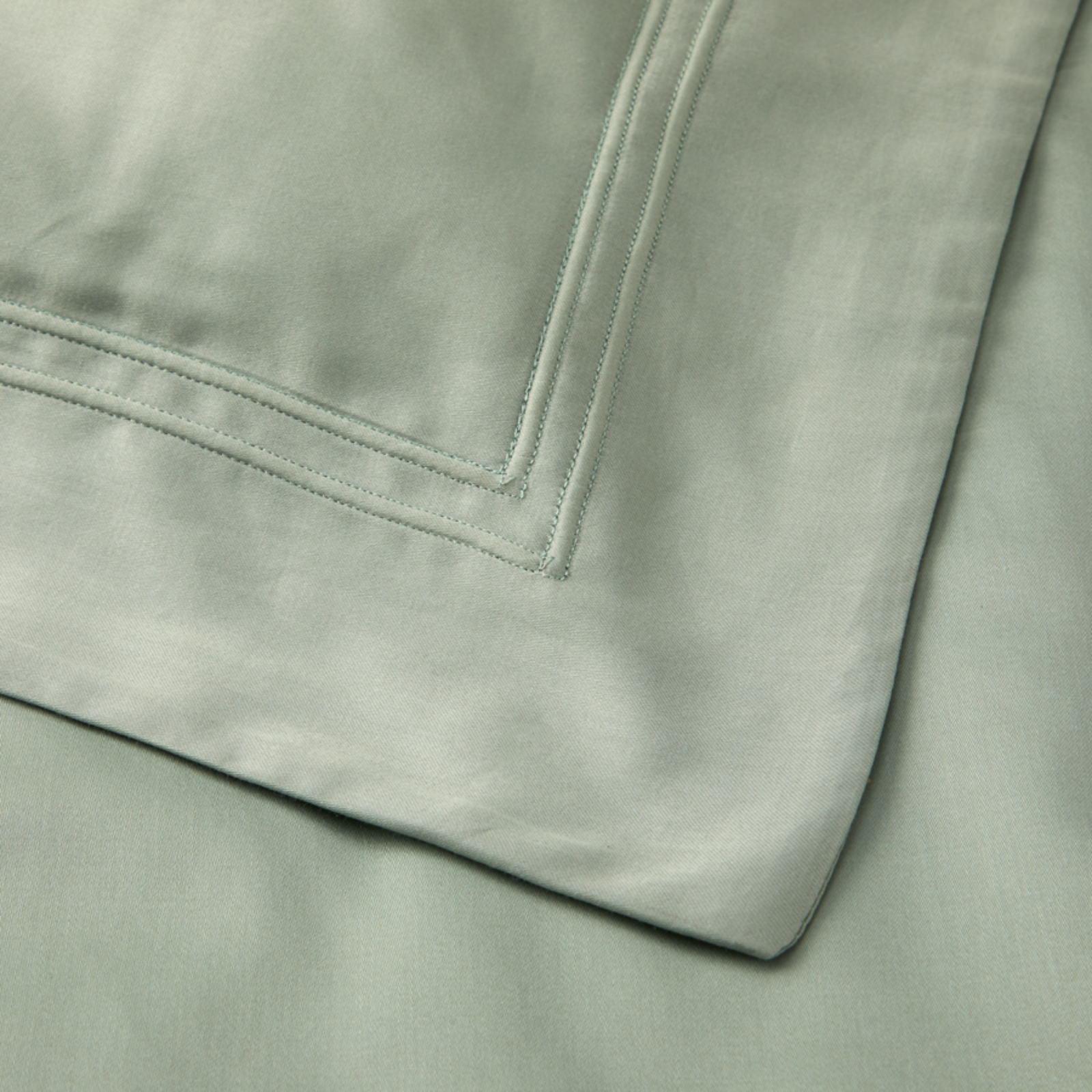 Full Bed Dressed in Veronese Color Yves Delorme Triomphe Bedding Fine Linen