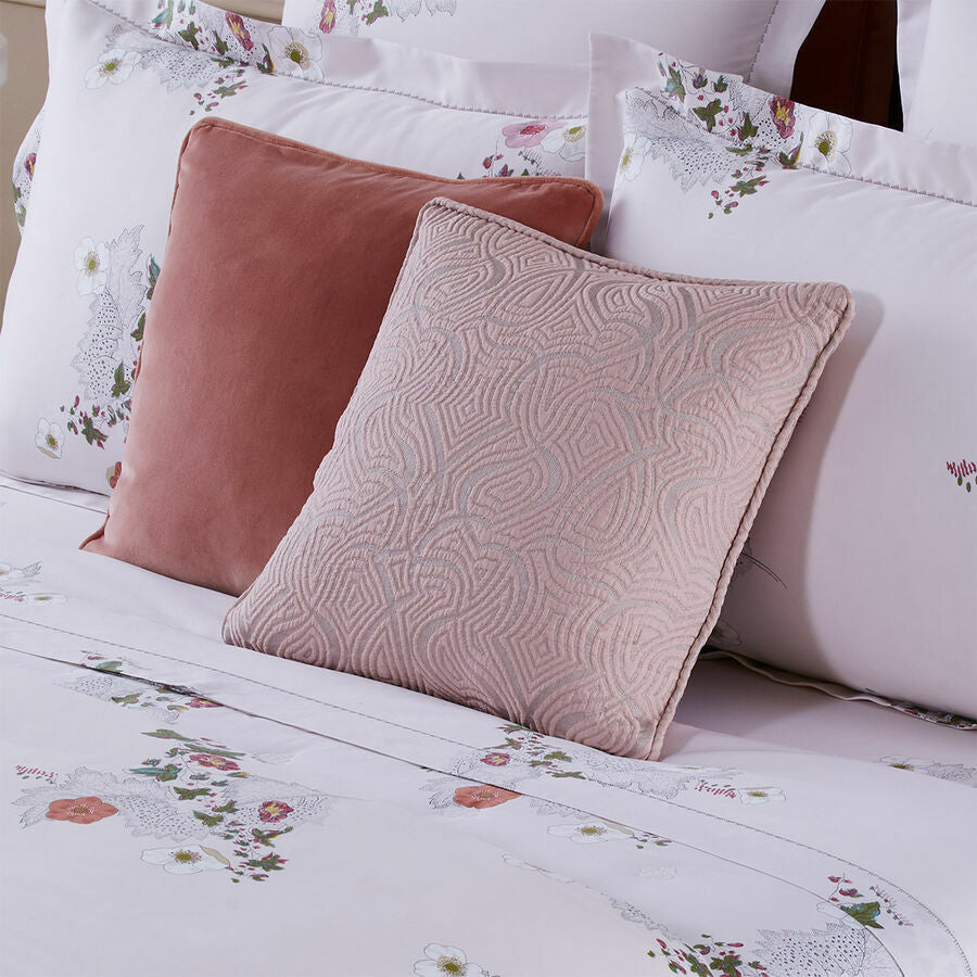 Yves Delorme Corolles Bedding - close up on decorative pillow