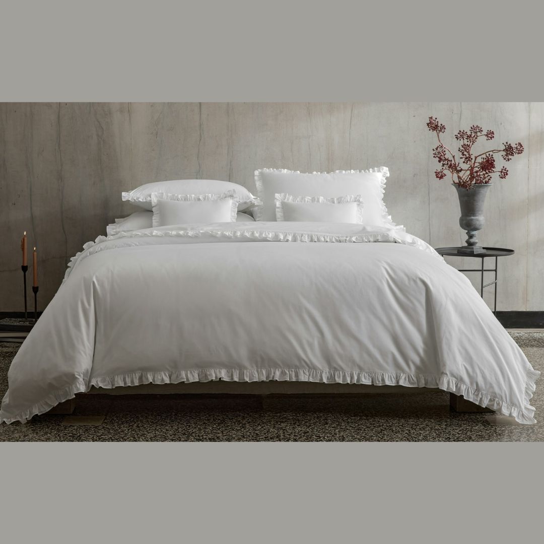 full Matouk Georgia bed with no other items on it