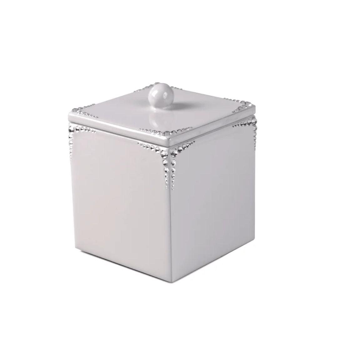 pearl container with silver trim