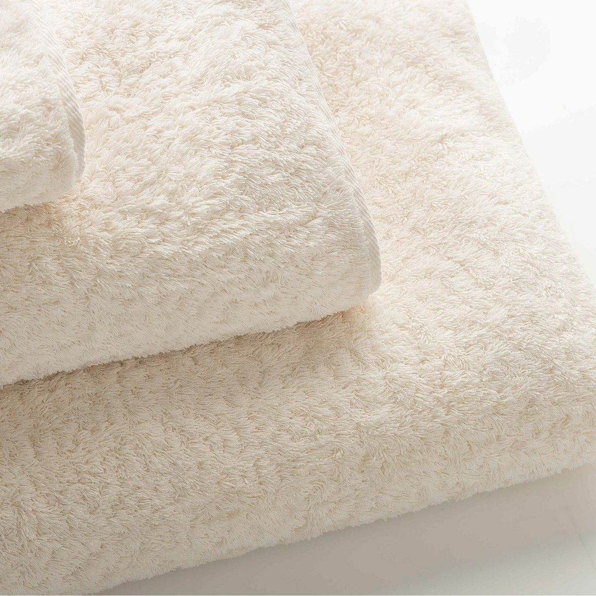 Graccioza Egoist Bath Towels Top Stack Natural Fine Linens