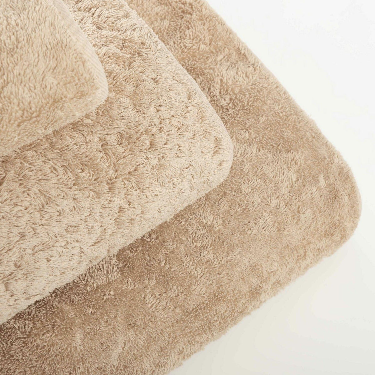 Graccioza Egoist Bath Towels Top Stack Linen Fine Linens 