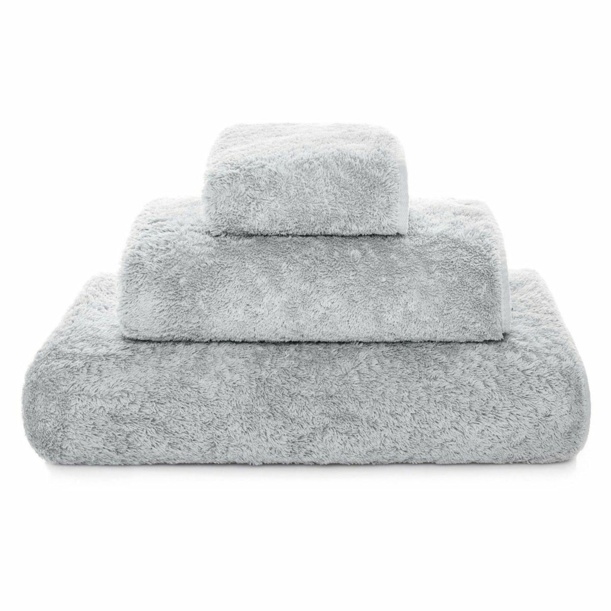 Graccioza Egoist Bath Towels Silver Fine Linens 