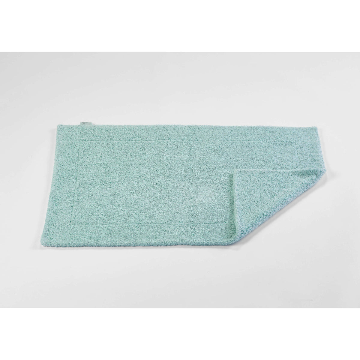 Abyss Double Bath Tub Mat Flat Straight Ice (235) Fine Linens