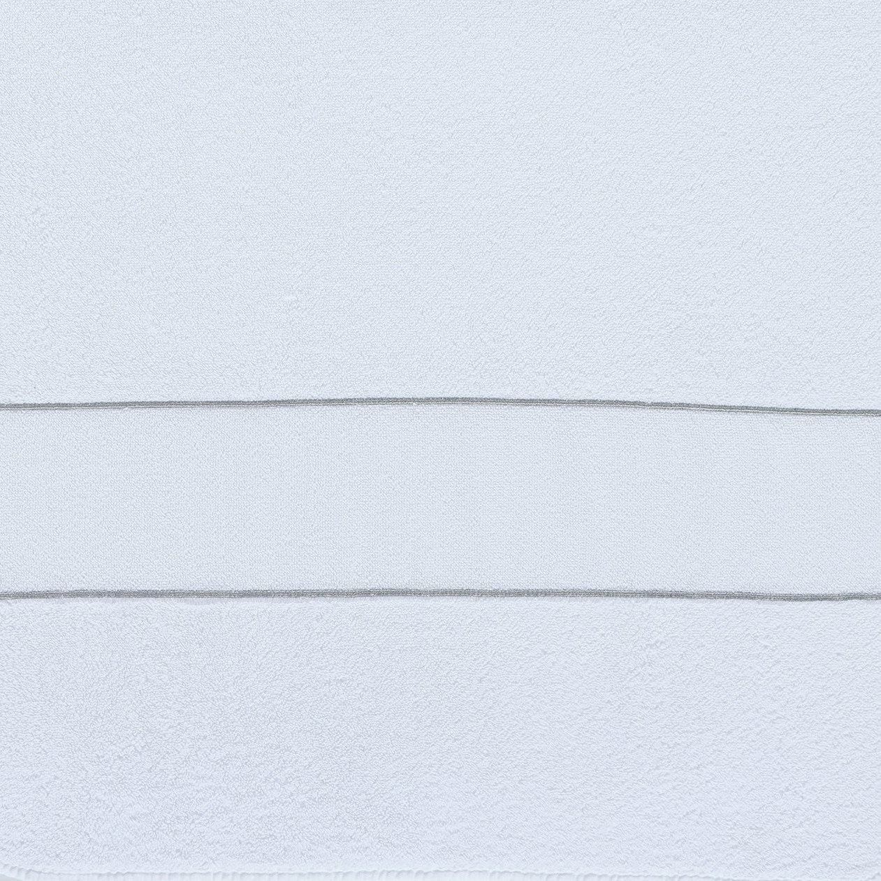 Abyss Lara Bath Towels White/Silver (109) Fine Linens