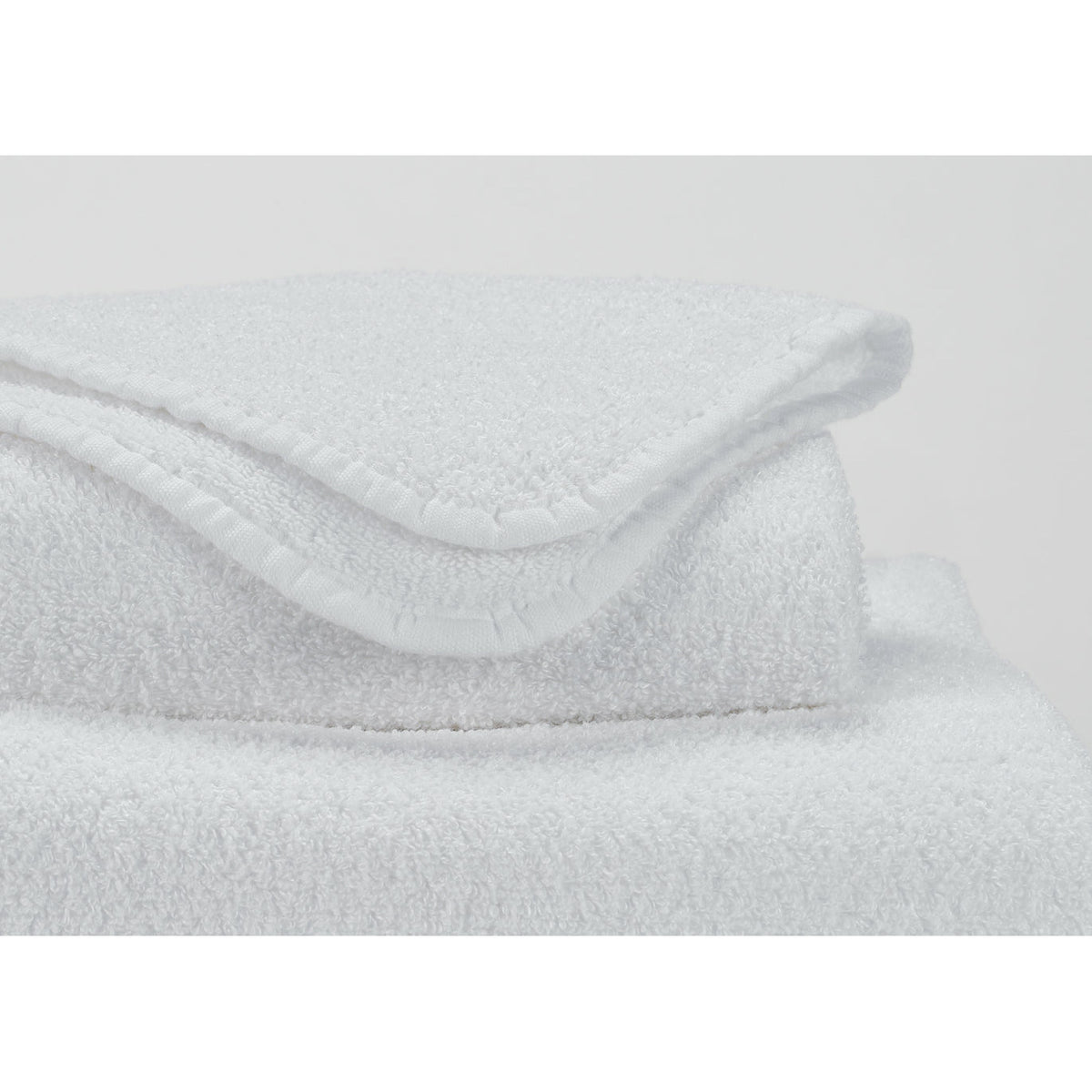 Abyss Lino Bath Towels Close Up White (100) Fine Linens