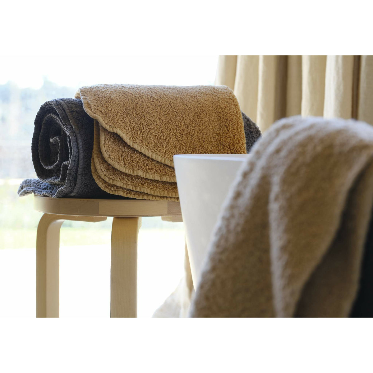 Under The Canopy Plush Organic Towel - Blush Blush / Bath Sheet