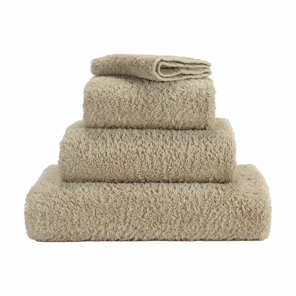 https://flandb.com/cdn/shop/products/Abyss-Super-Pile-Bath-Towels-Linen.jpg?v=1666343818&width=1024