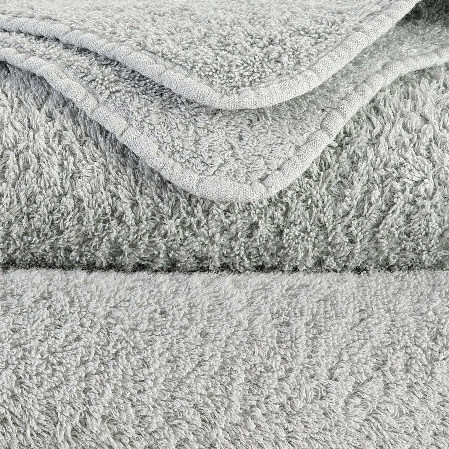 Abyss Super Pile Bath Towels Platinum Fine Linens Swatch