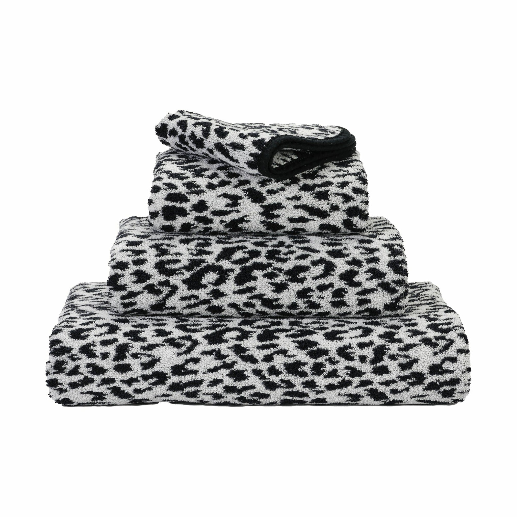 Leopard Towel Black