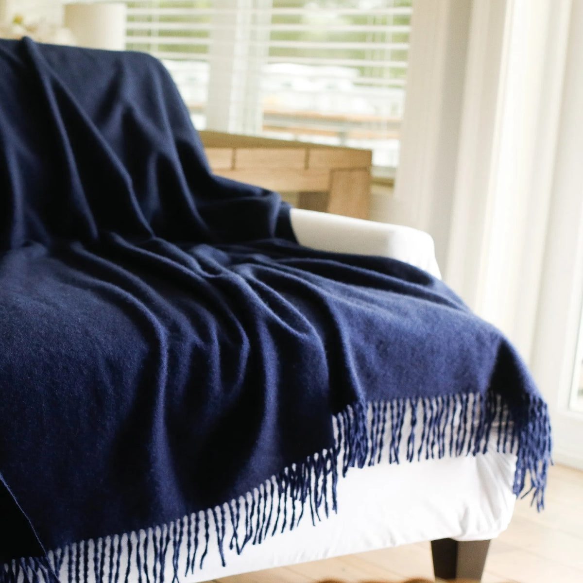 Alashan 100% Cashmere Plain Weave Essential Throw Detail Fine Linens
