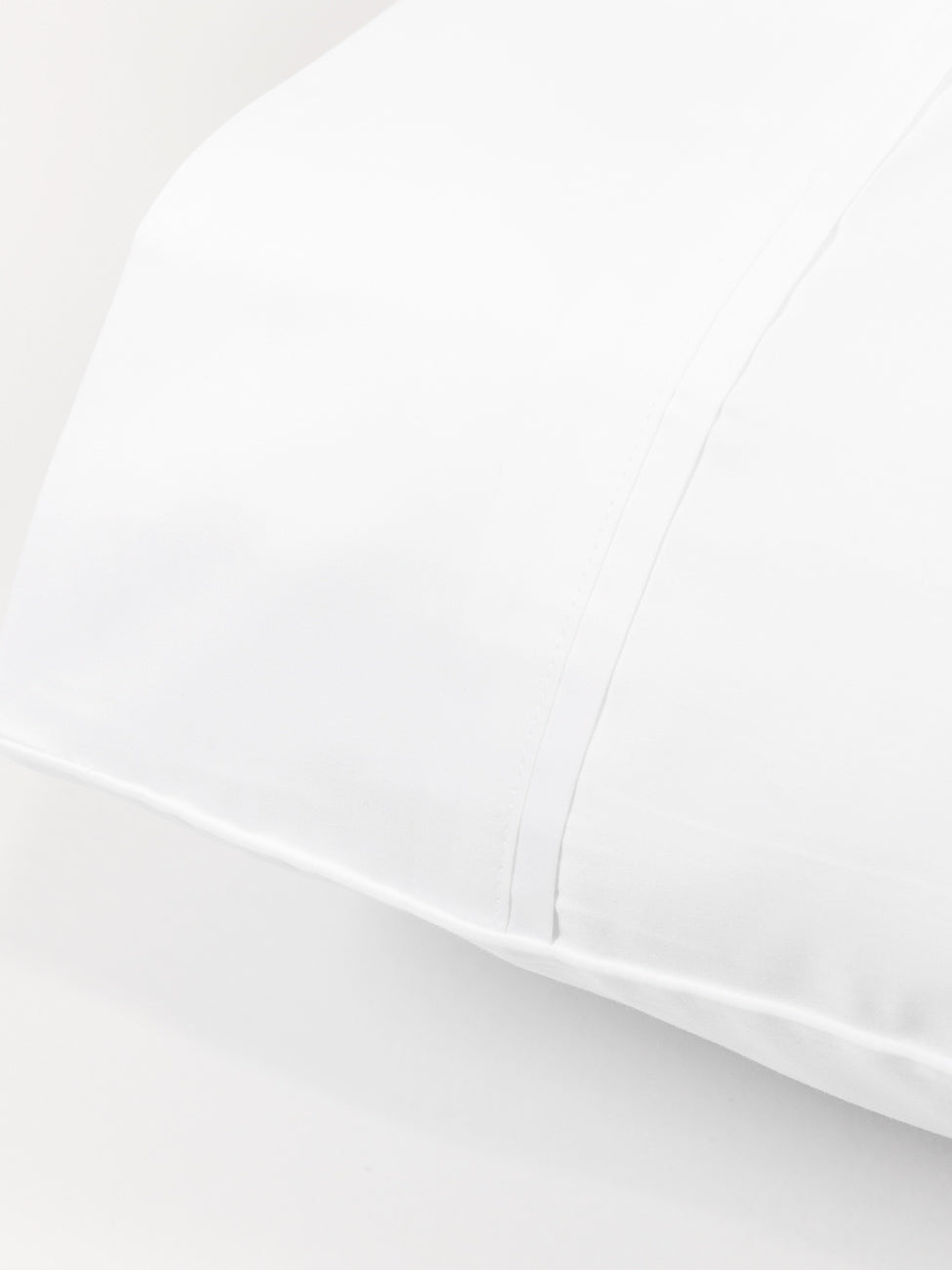 BOVI Estate Bedding Pillowcase Corner White/White Fine Linens