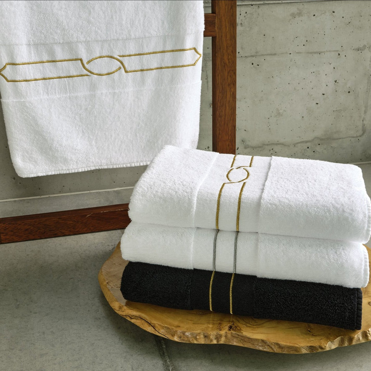 Abyss Cluny Bath Towel Stack (108) Fine Linens