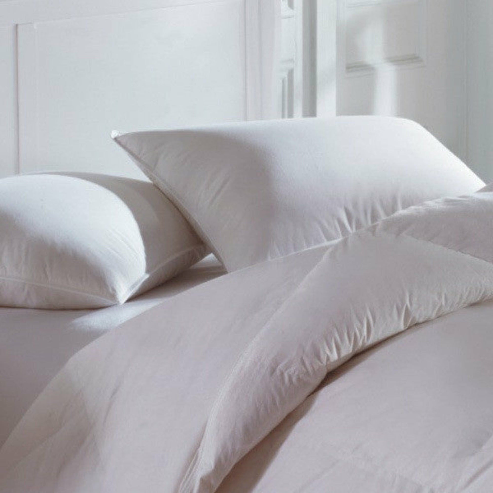 Downright Cascada Summit 600 Fill WGD Pillows Fine Linens