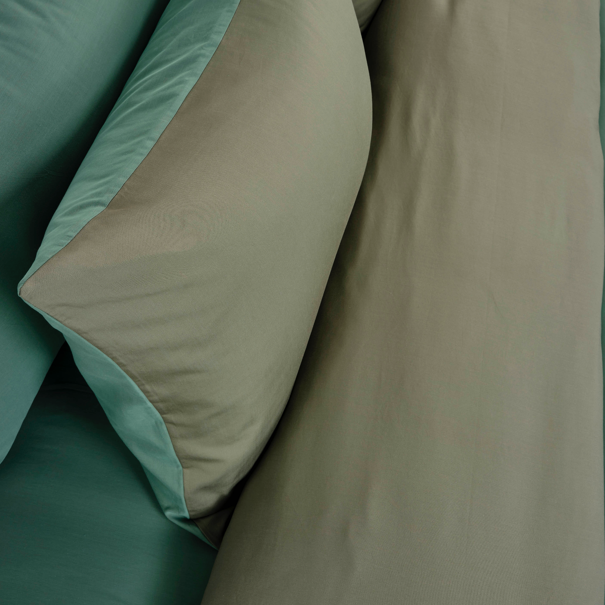 Pillowcase Closeup of Celso de Lemos Calypso Bedding in Jade Color