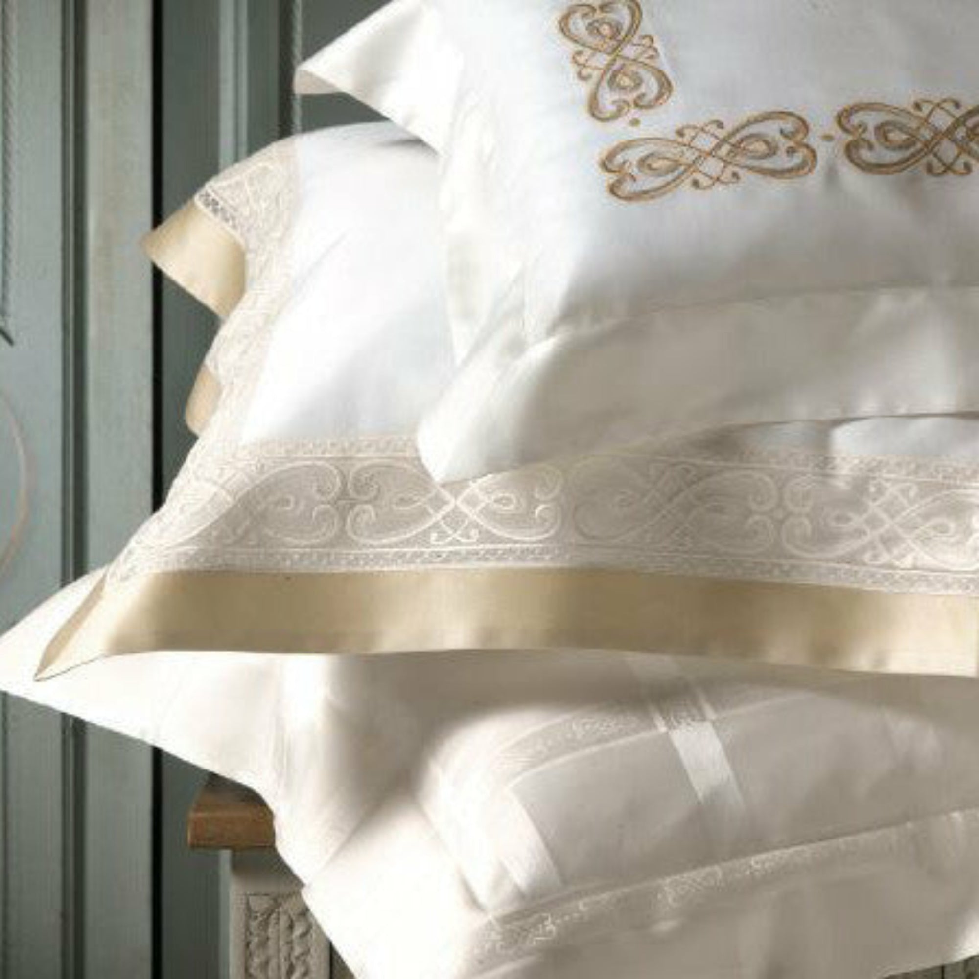 Dea Gianna Embroidered Bedding Main Ivory/Sand Fine Linens